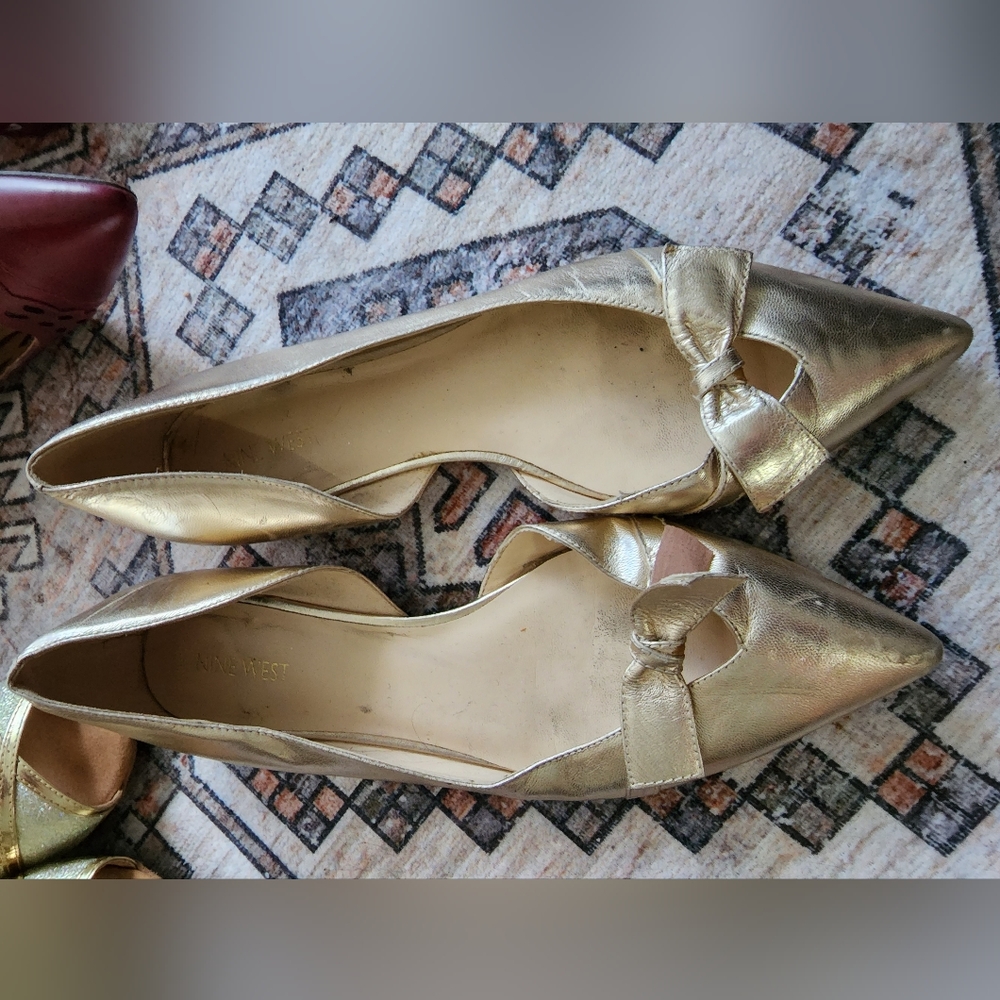 Gold Nine West flats